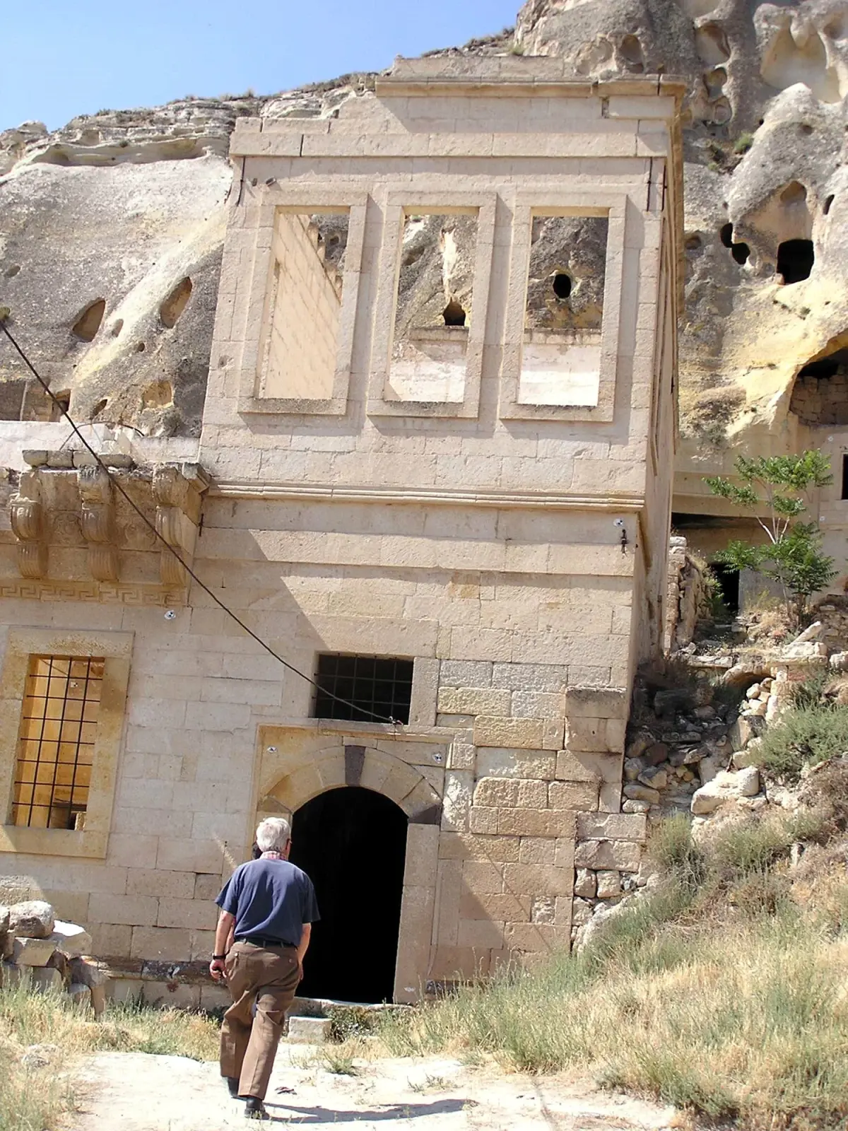 Ürgüp İlçesinde Kayakapı Projesi Devam Ediyor