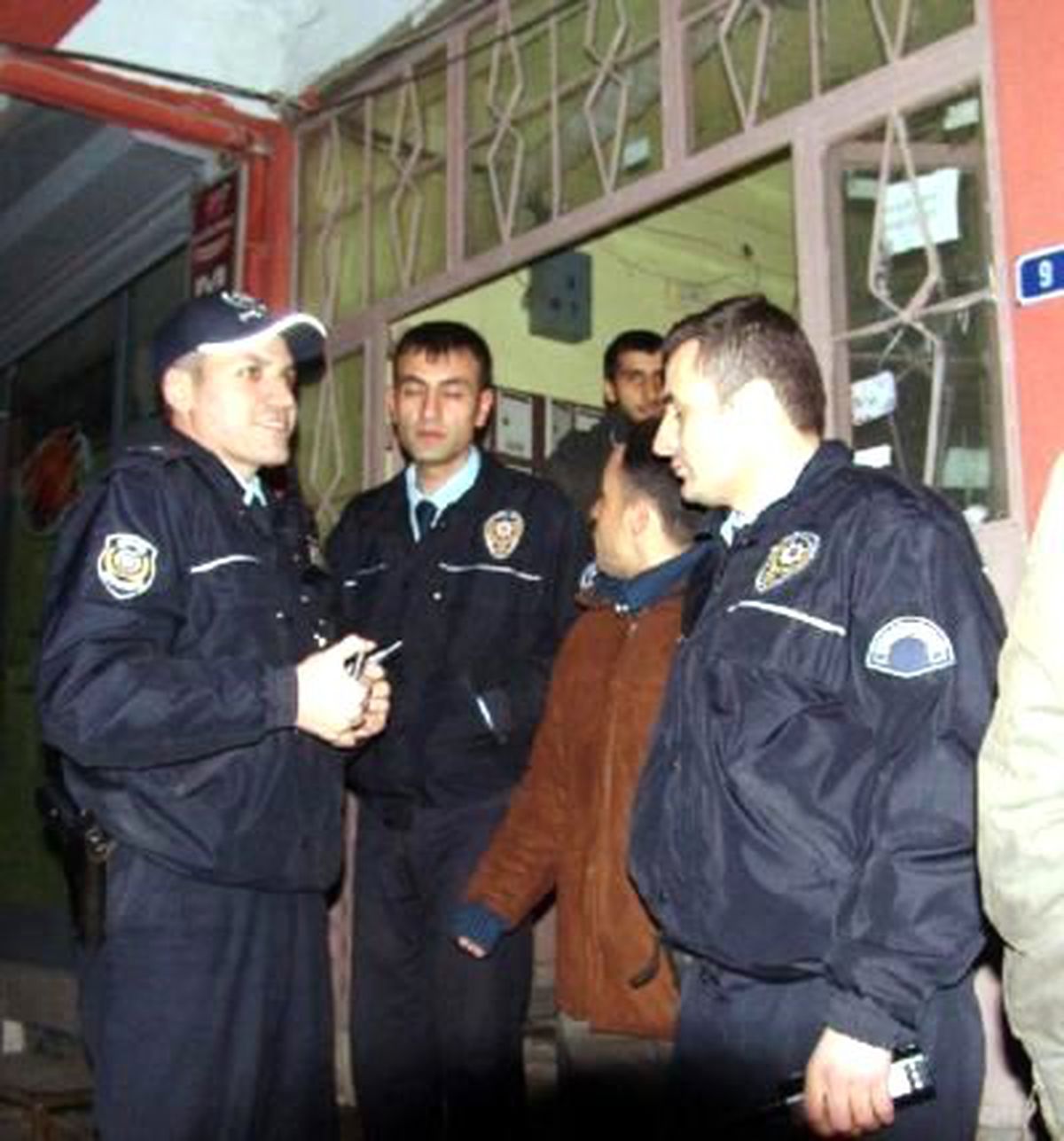 Uydu Anteni Tamircisi Yüksek Gerilim Hattına Kapıldı