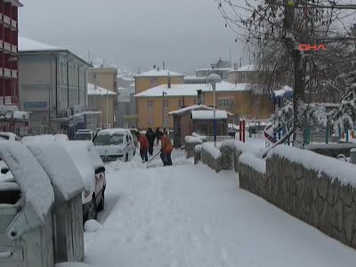 Yozgat'ta 147 Köyle Ulaşım Kesildi
