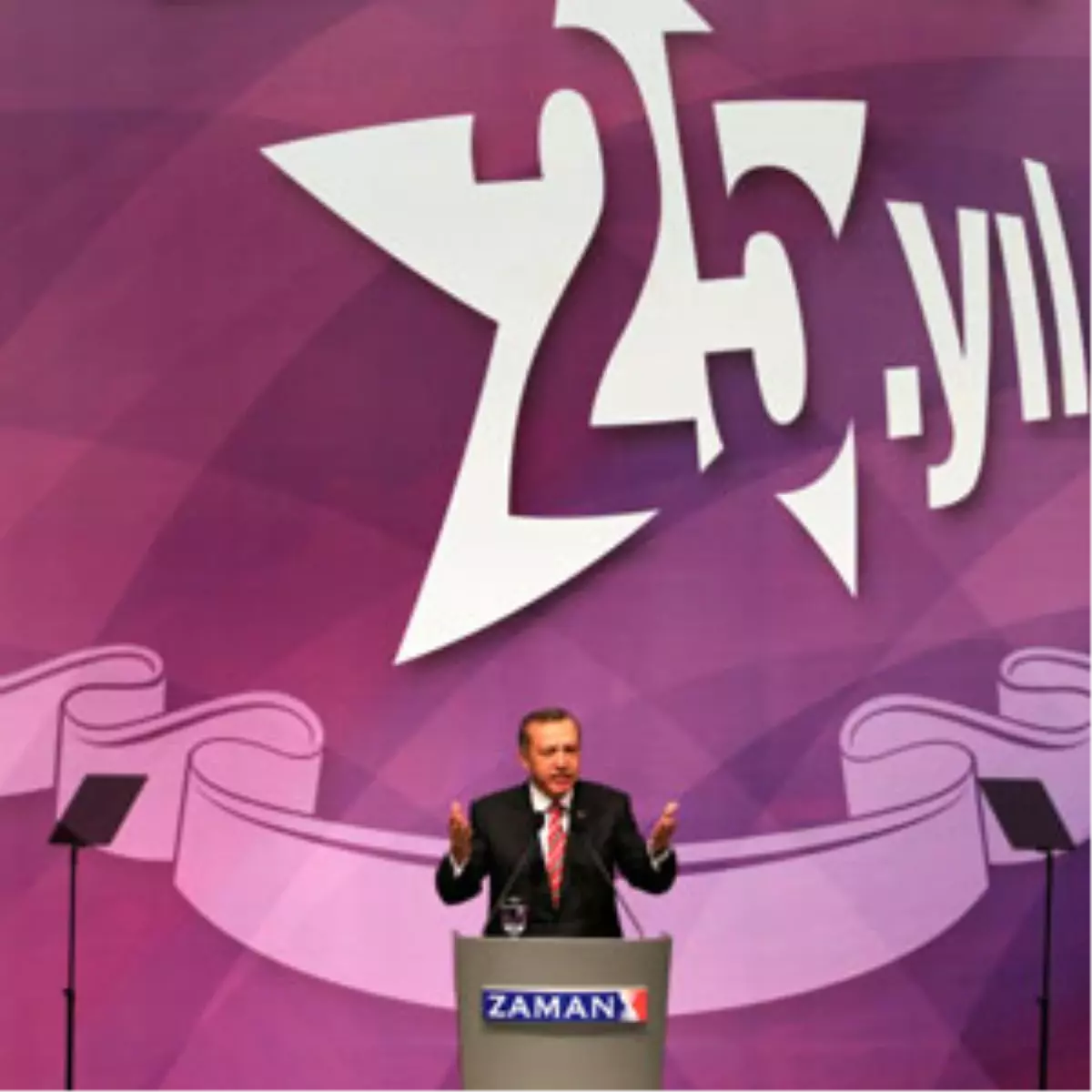 Zaman Gazetesi\'nin Kuruluşunun 25. Yılı