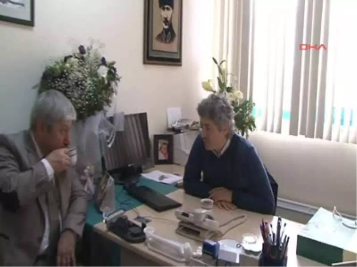 Antalyaekeski Cerrah Başkan Akaydın\'dan Profesör Özkan\'a Övgü