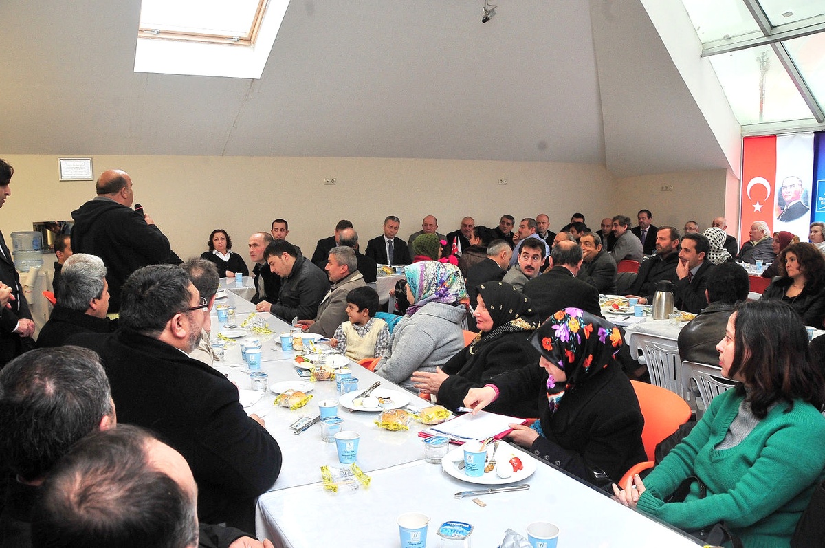 Beylikdüzü Mahalle Meclisi Doldu Taştı!