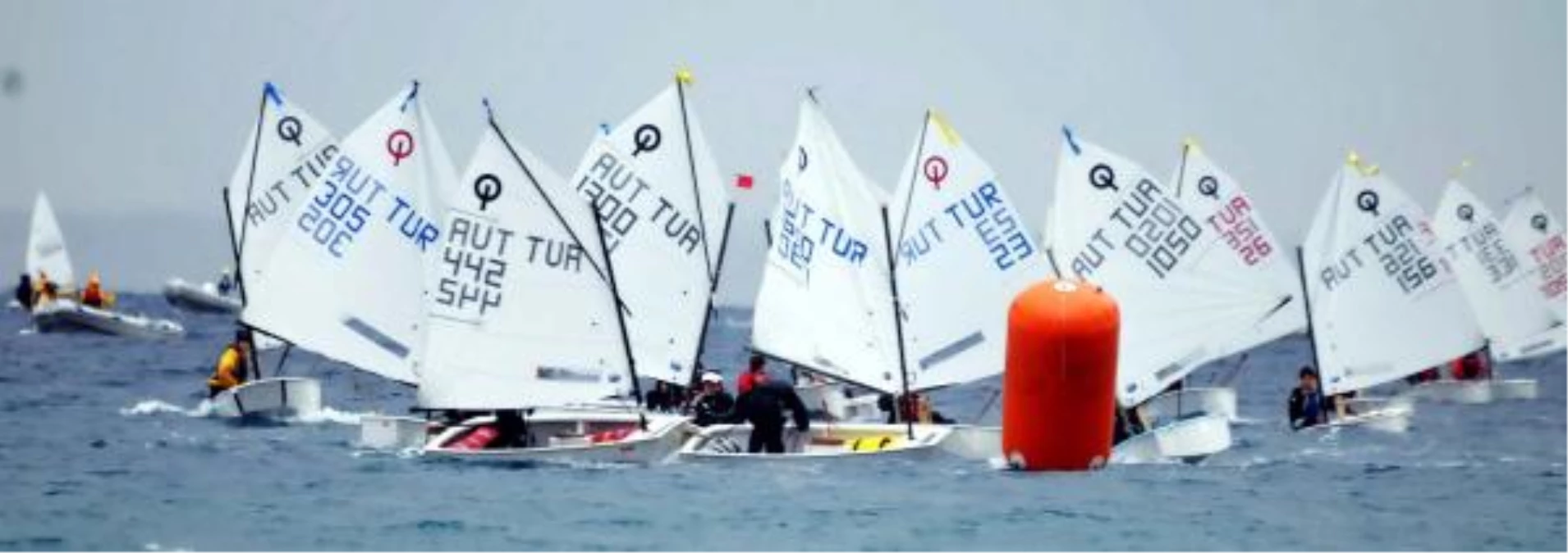 Bodrum\'daki Yarışlarda Yelkenciler Zorlandı