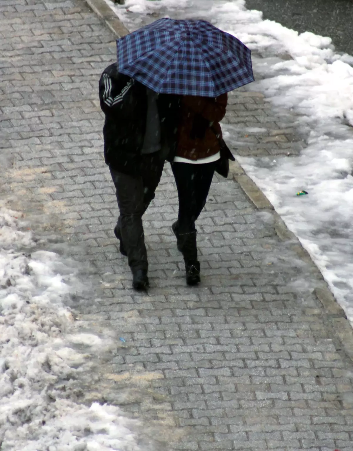 Konya\'da Kar Yağışı Etkili Oluyor