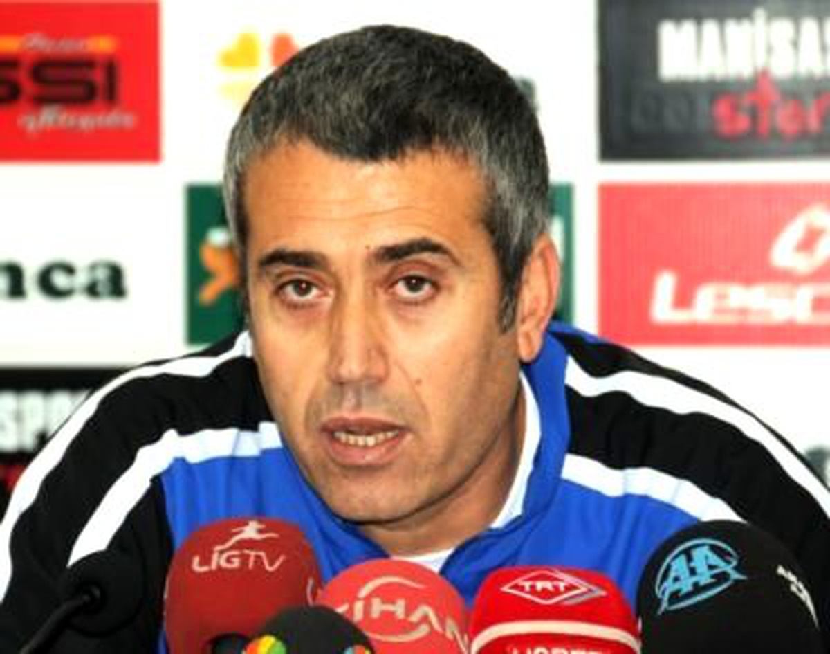 Manisaspor\'da Özdeş\'in İstifası Kabul Edildi