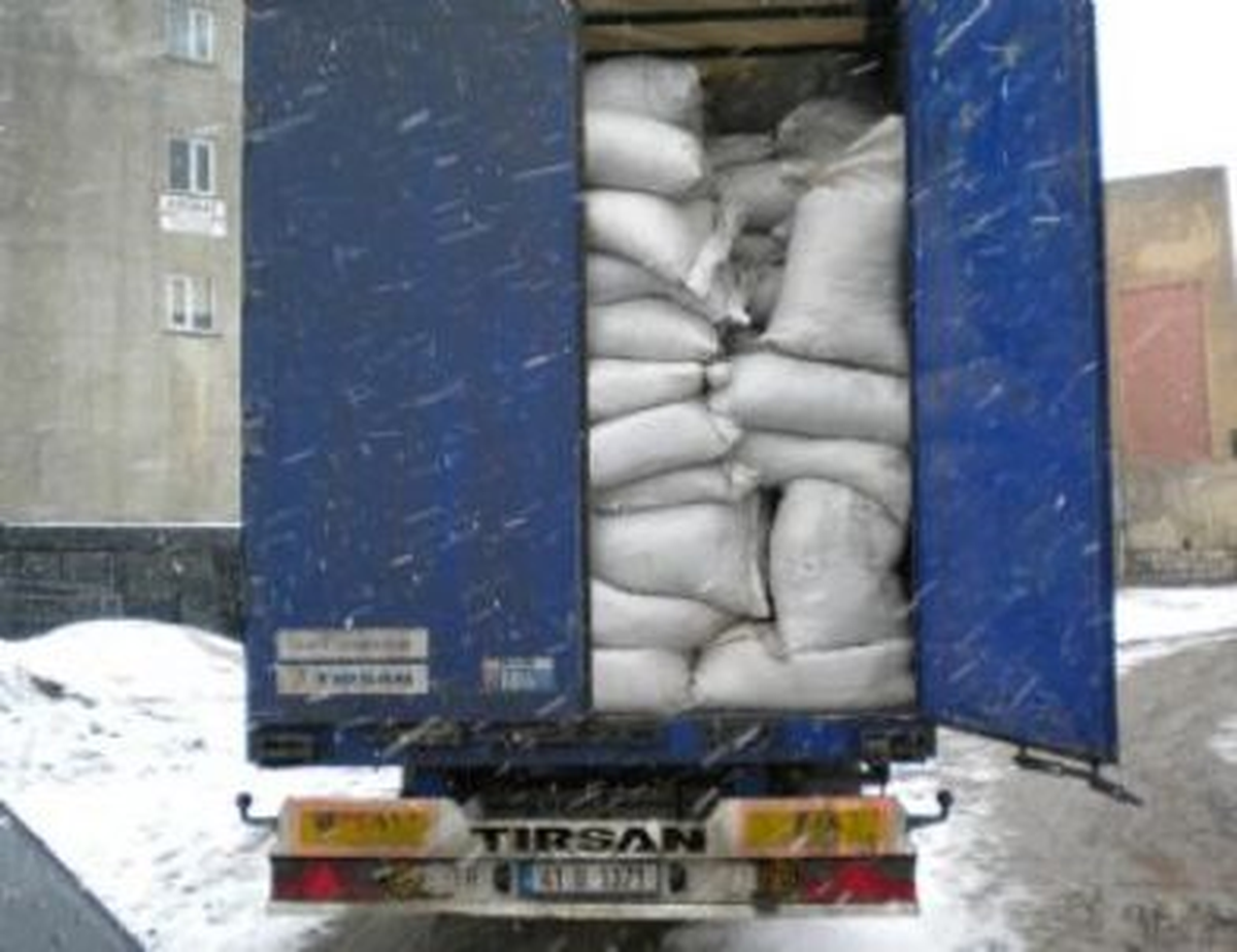 Şırnak'ta 27.900 Kg Kaçak Çay Ele Geçirildi