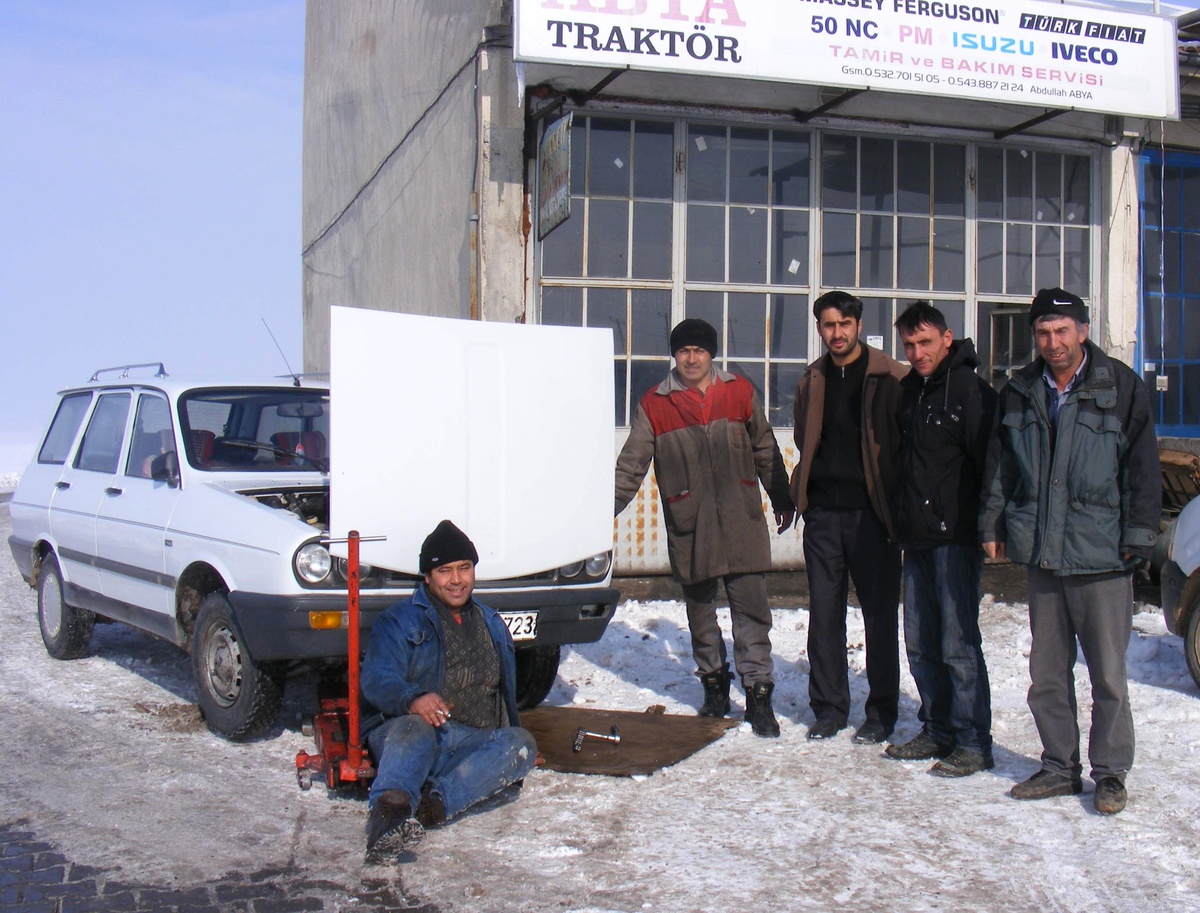 Soğuk Hava Oto Tamircilerinin Çalışmasını Olumsuz Etkiliyor