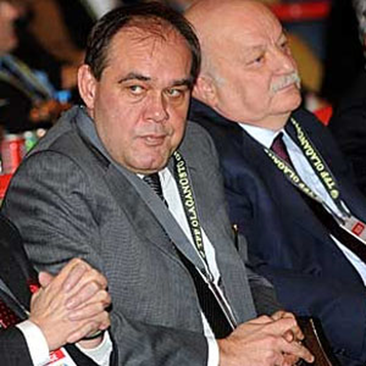 Tarihi Toplantıya Yıldırım Düştü
