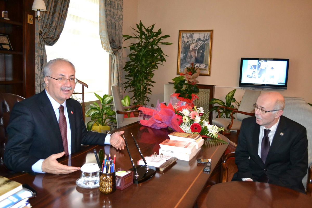 Vali Daşöz, Kahveciler Odası Yönetimini Ağırladı
