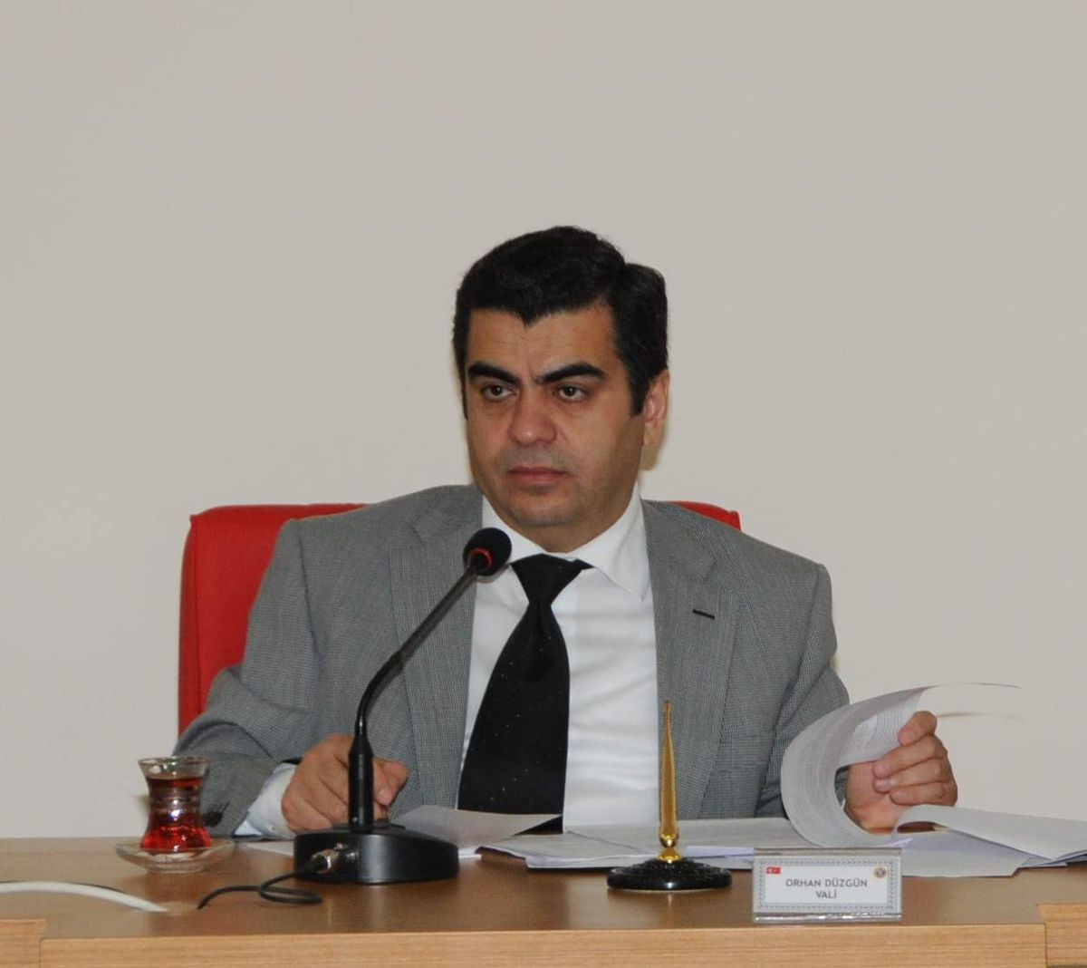 Validen Kaymakamlara 'Denetleme' Talimatı
