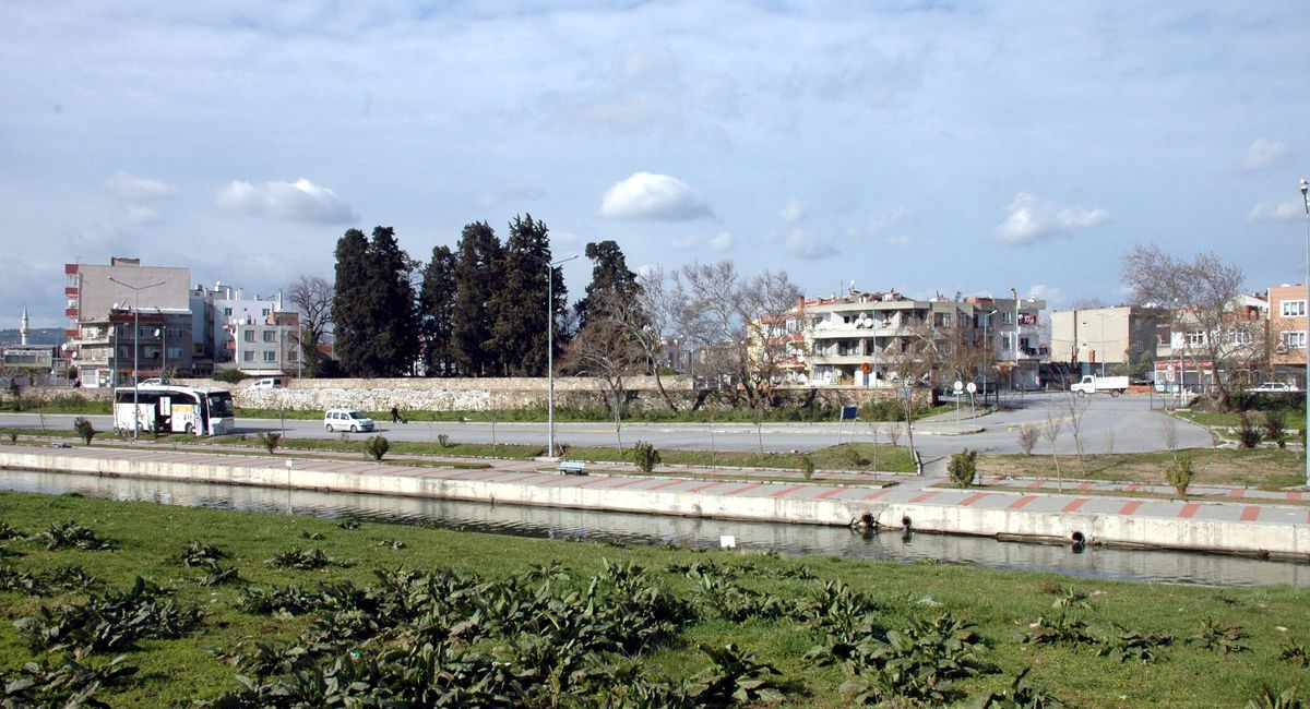 Yasağı Dinleyen Yok