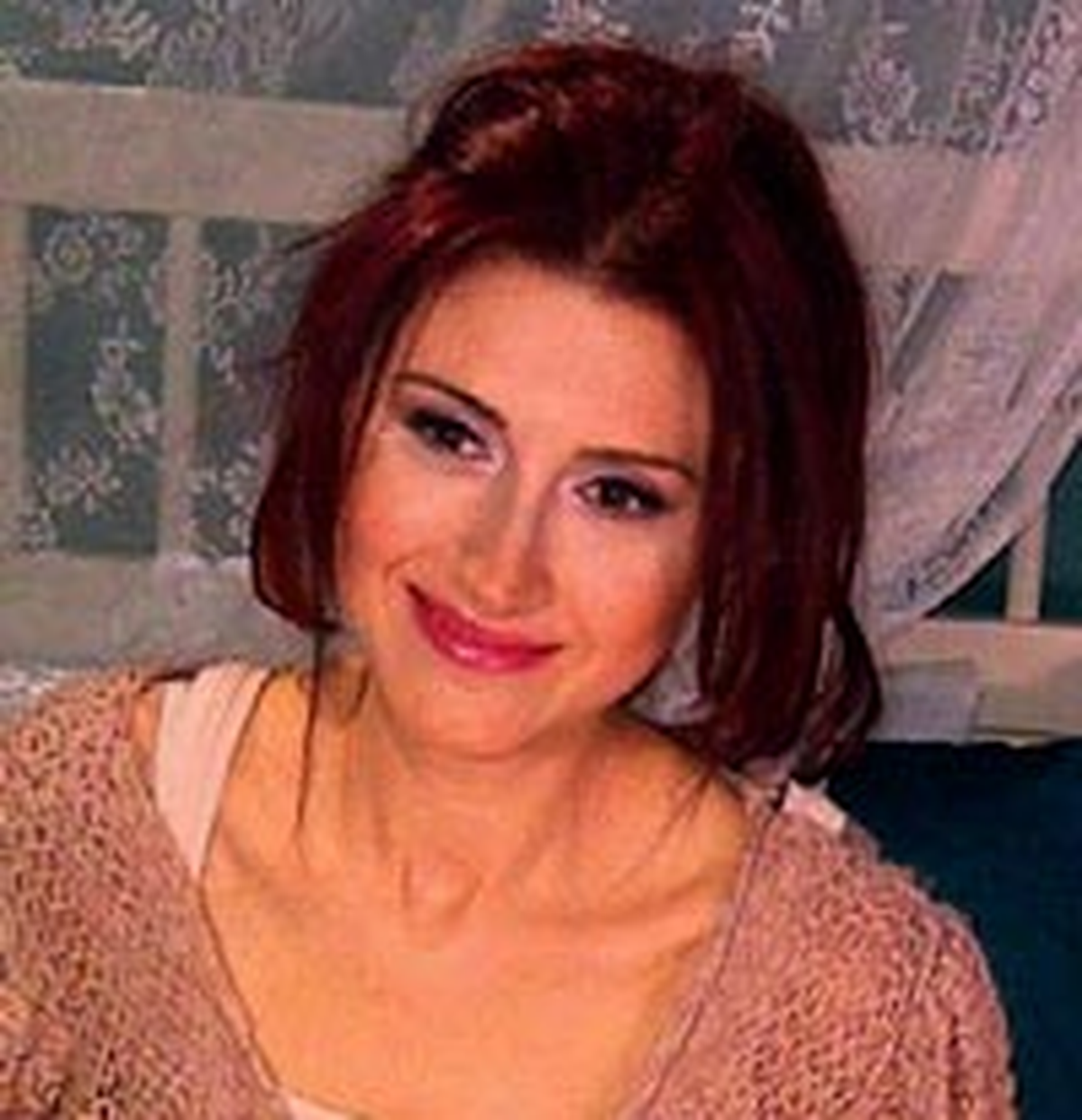 Yeni Klibi İçin Evini Taşıdı