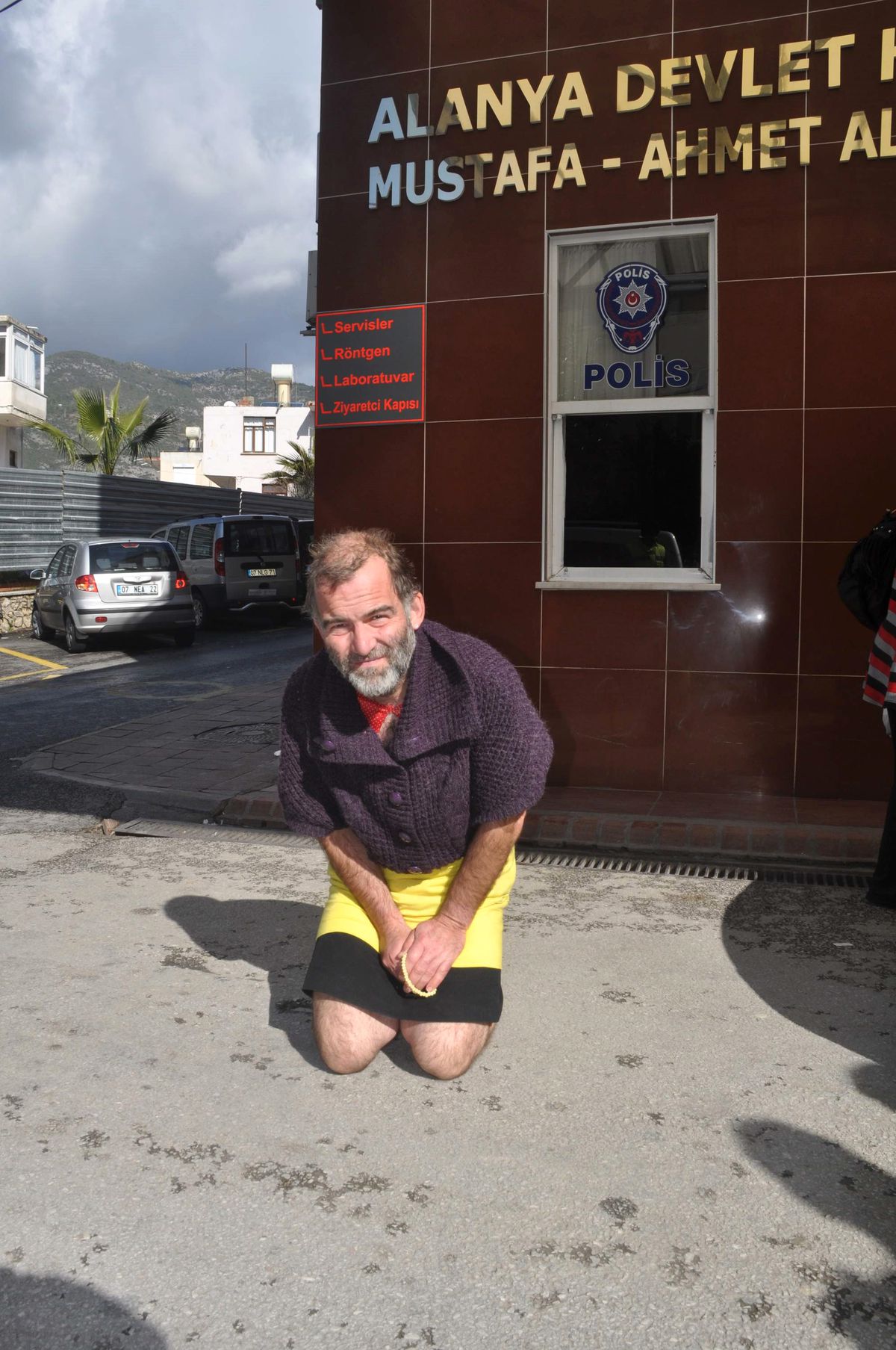 Akli Dengesi Yerinde Olmayan Turist Sınır Dışı Edildi