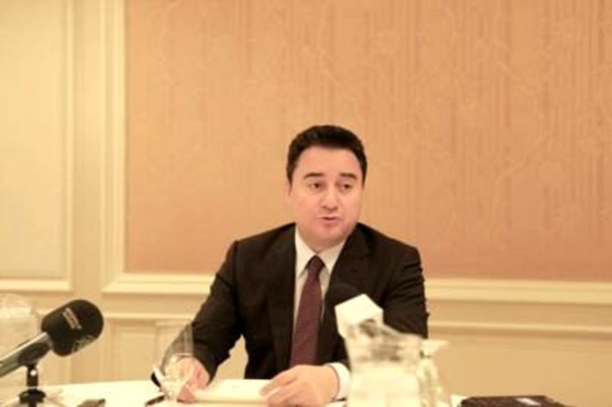 Babacan: 'Problemlerin Kaynağı Açık ve Borç Stoğu'