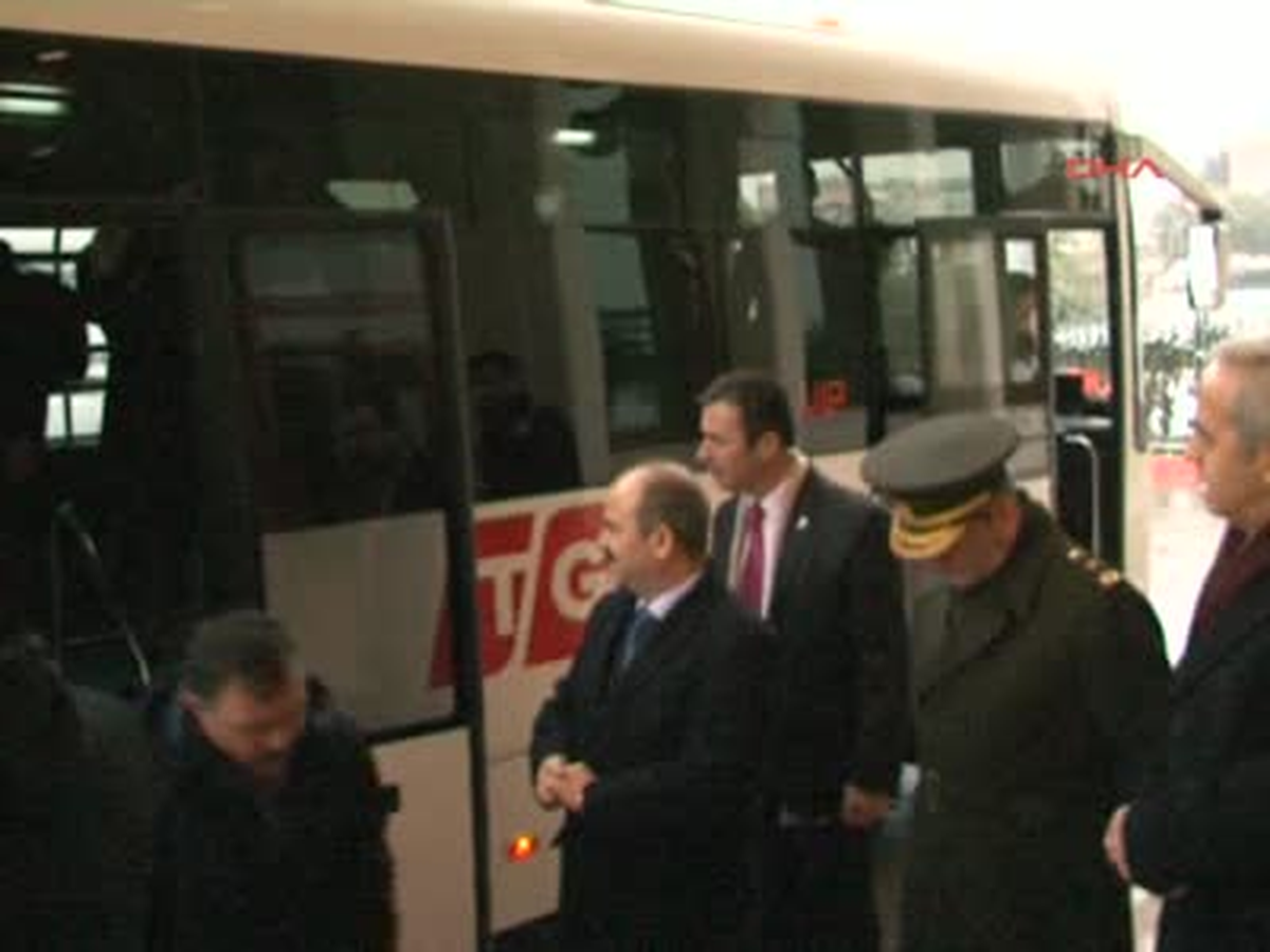 Eroğlu, ABD'den Türkiye'ye Döndü