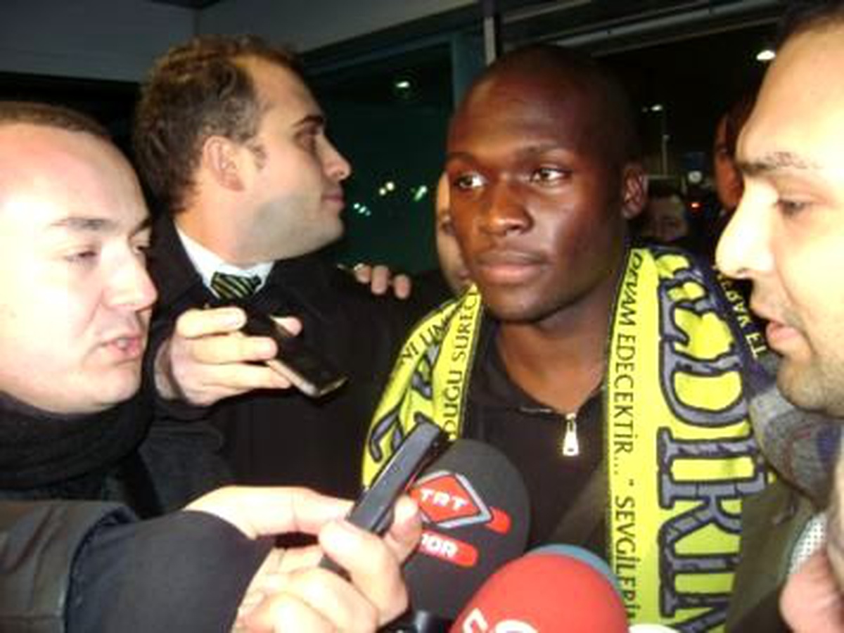 Fenerbahçe\'nin Yeni Transferi Sow İstanbul\'a Geldi