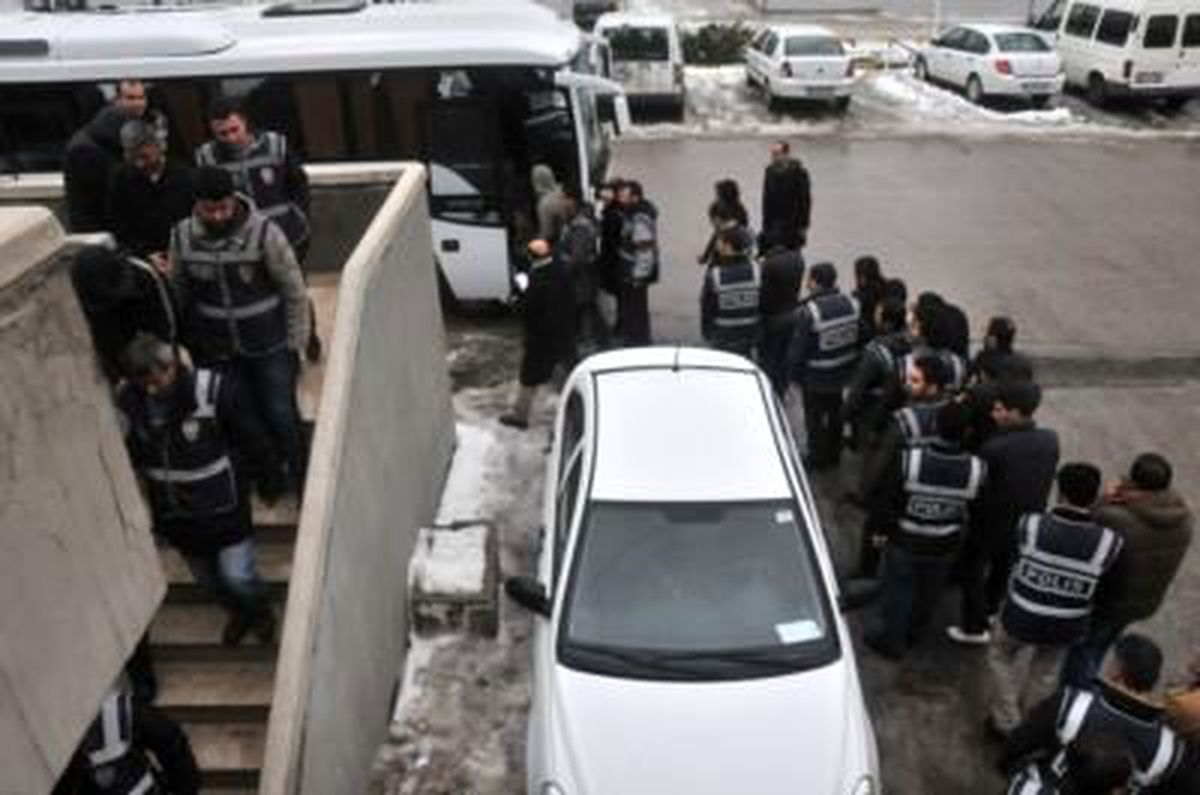 İlaç Dolandırıcılarına 6 İlde Operasyon: 34 Gözaltı