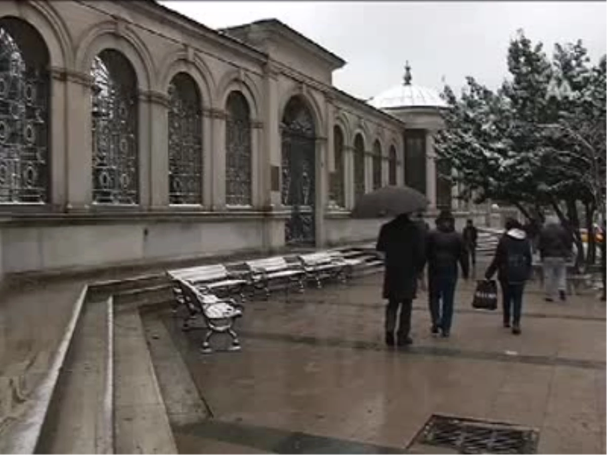 İstanbul\'daki Kar Yağışı