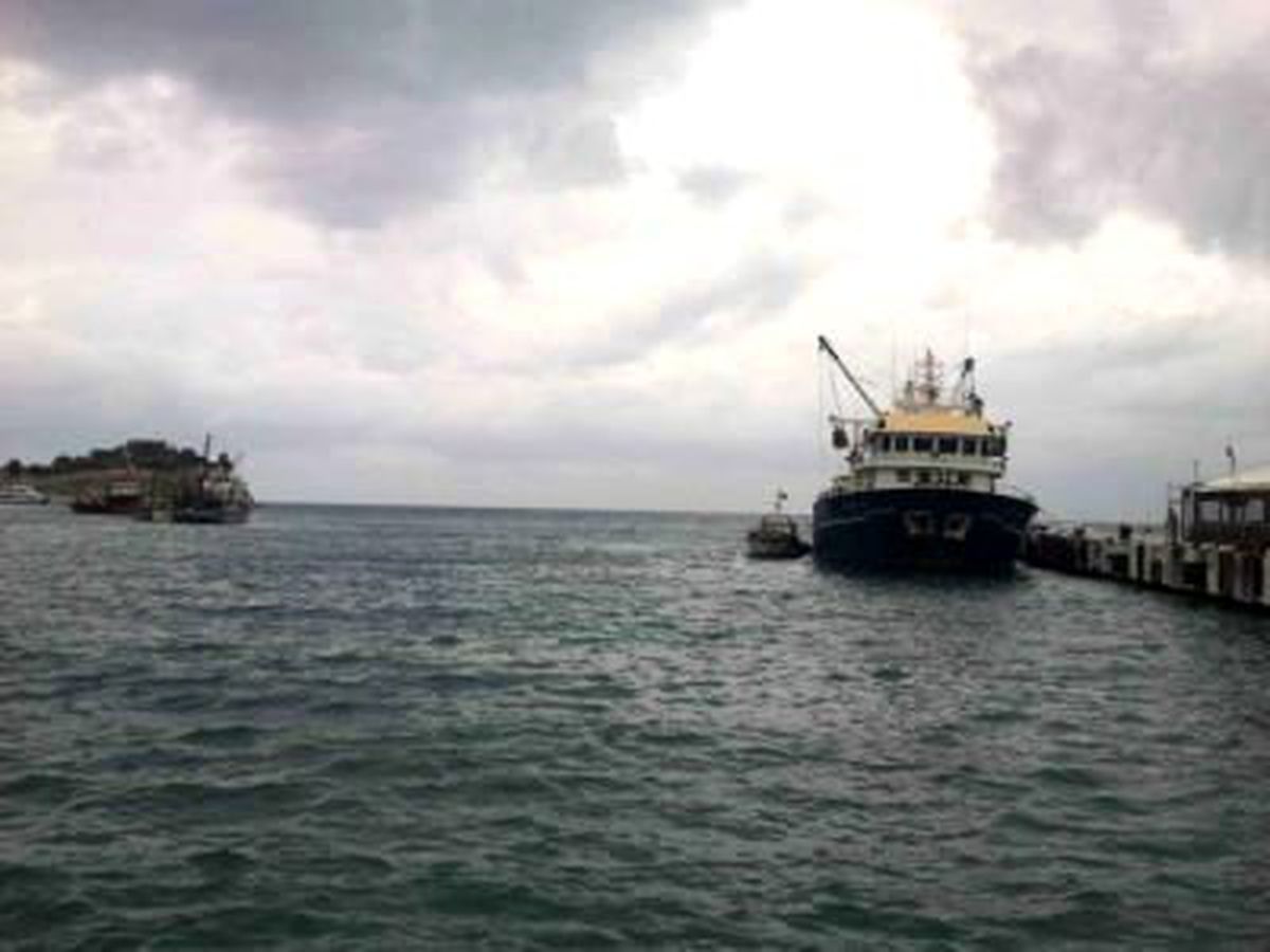 Kuşadası\'nda Sağanak Yağış Etkili Oldu