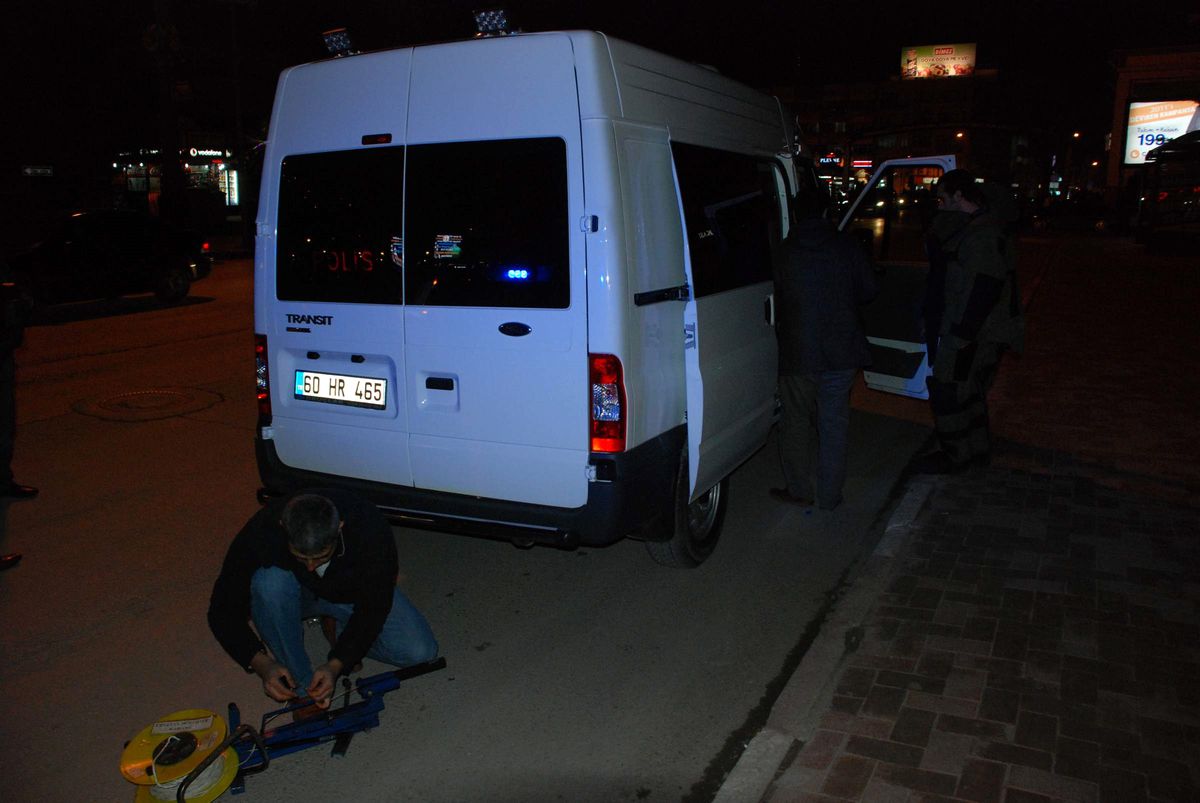 Otobüs Durağında Şüpheli Çanta Paniği