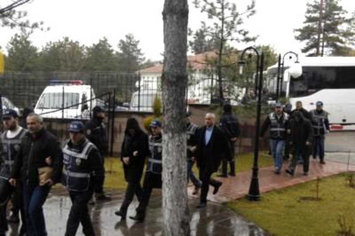 Safranbolu\'da İhale Operasyonunda 16 Kişi Adliyeye Sevk Edildi