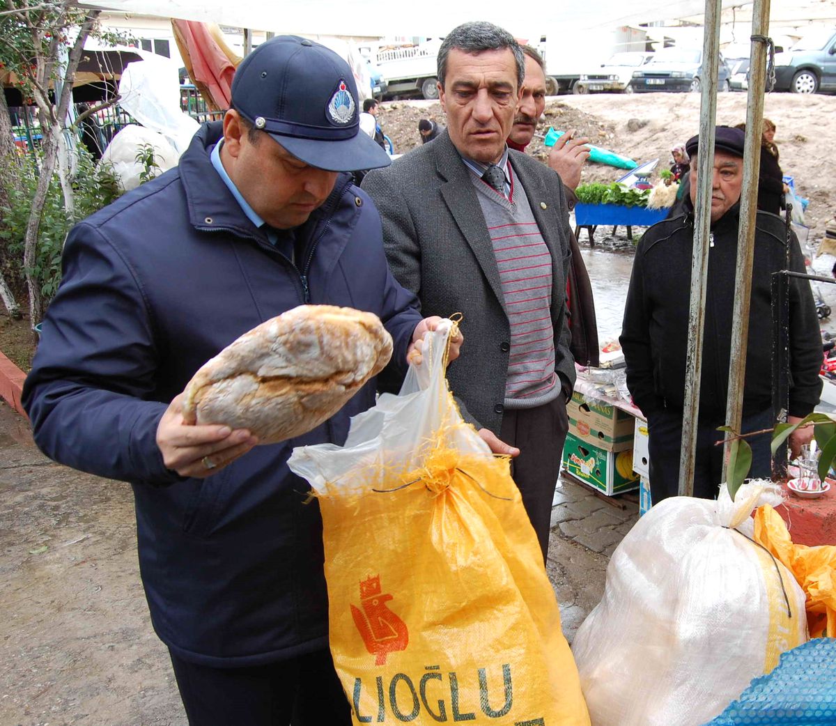 Simav\'da Kaçak Ekmeğe Geçit Yok