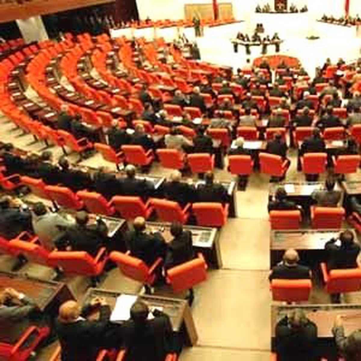 TBMM İçtüzük Değişikliği, Anayasa Komisyonunda Kabul Edildi