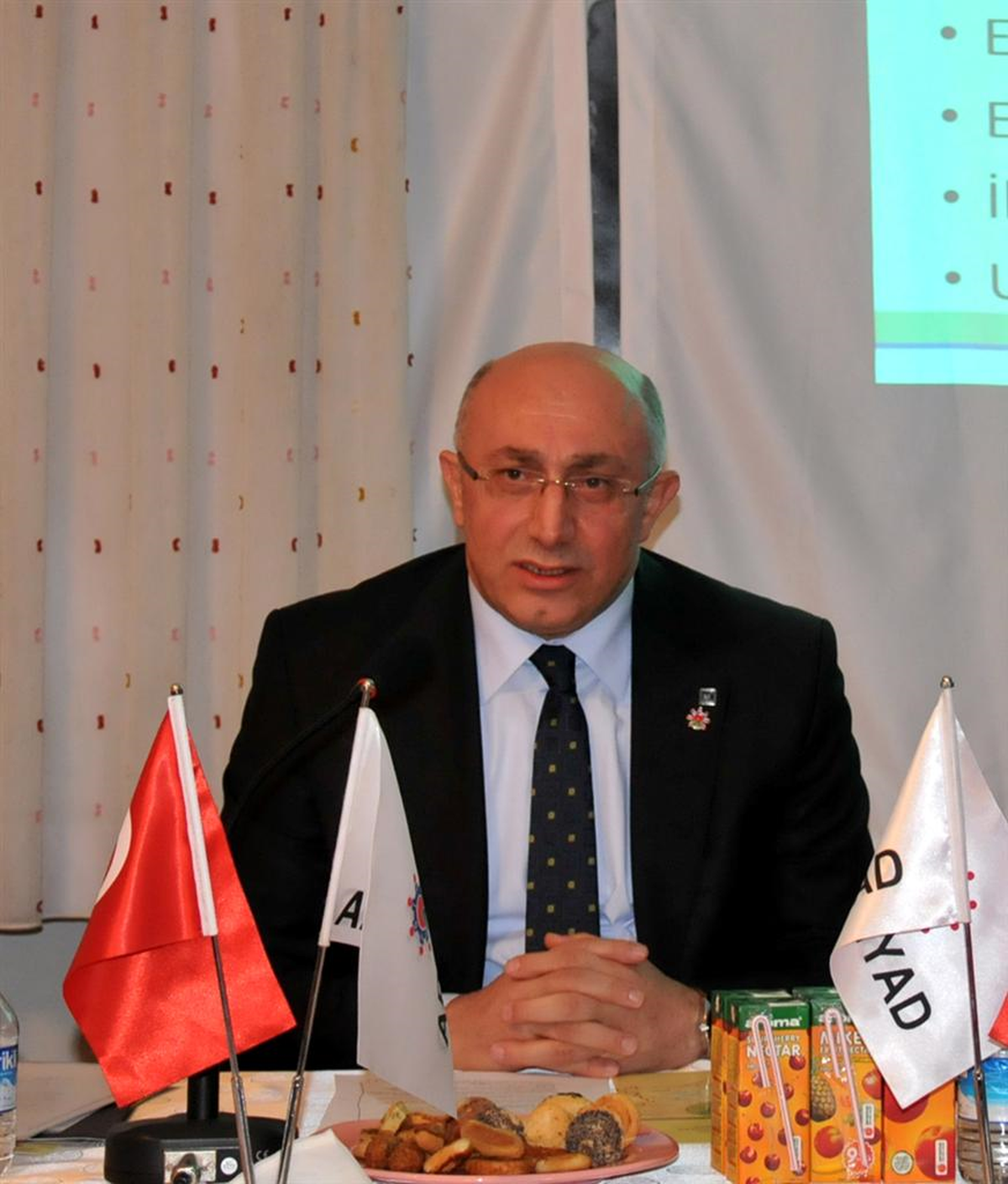 Ticaret Hayatı Yeniden Düzenleniyor
