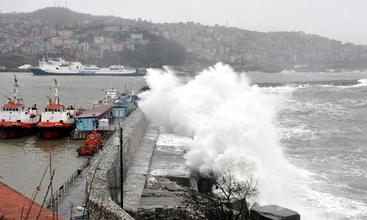 Zonguldak\'ta Kar Ulaşımı Aksattı