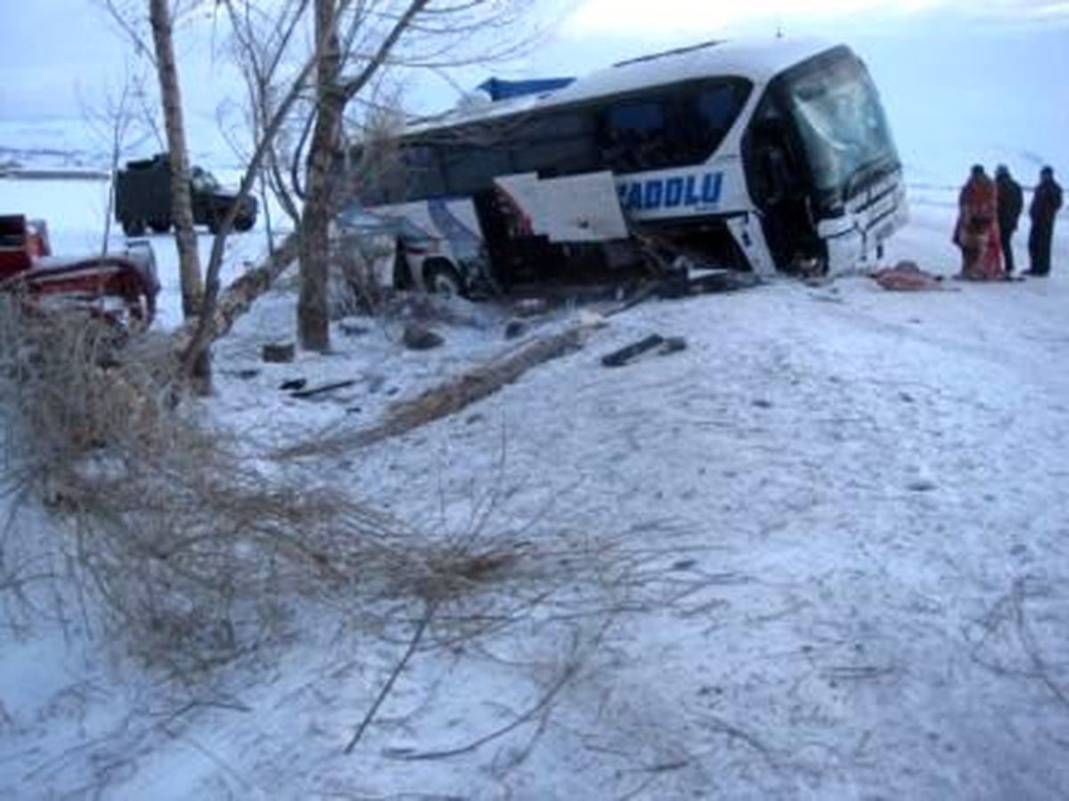 Ankara\'da Trafik Kazası: 7 Yaralı