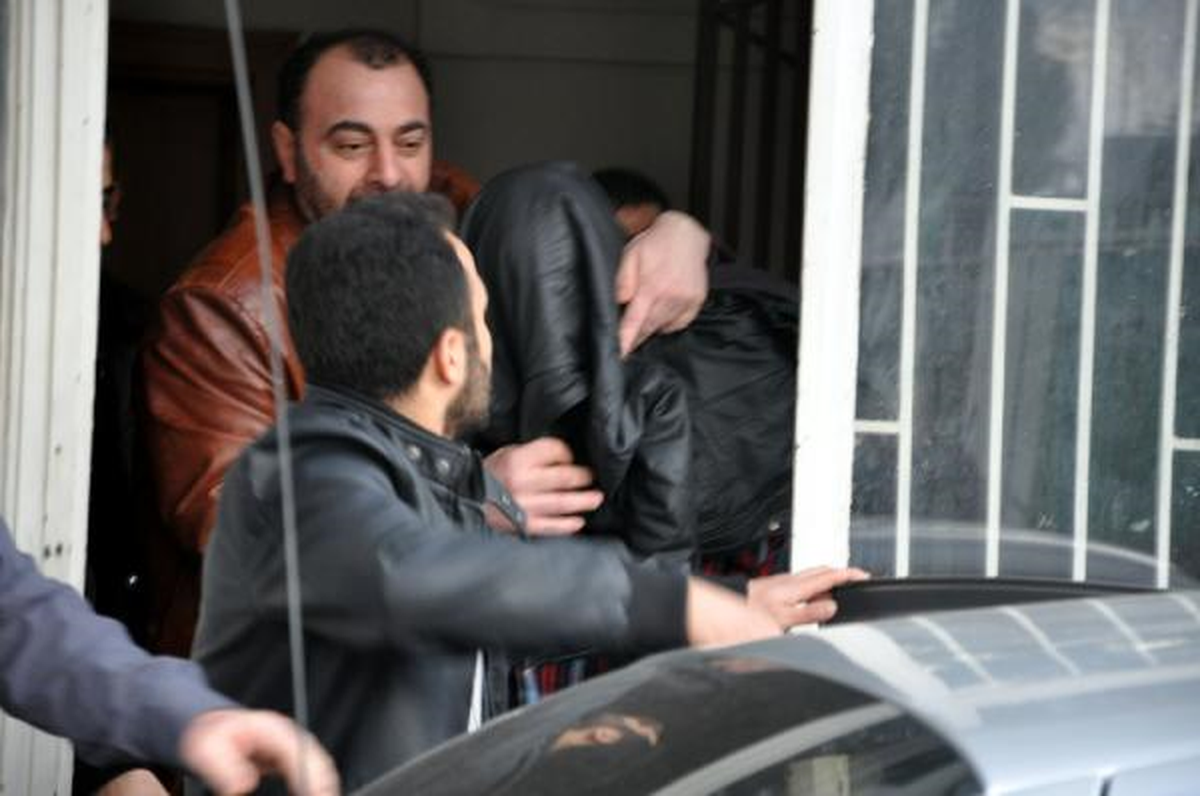 Asbaşkan Şakar\'a Saldırıda Kullanılan Tabanca Toprağa Gömülü Olarak Bulundu (2)