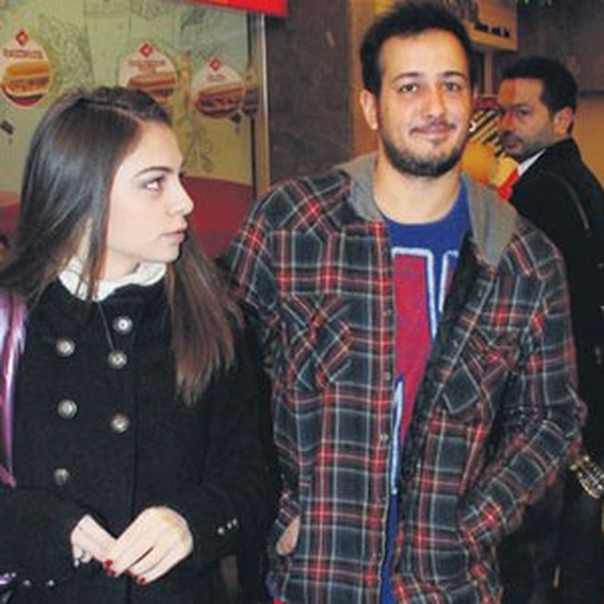 Aşkları Doludizgin Sürüyor