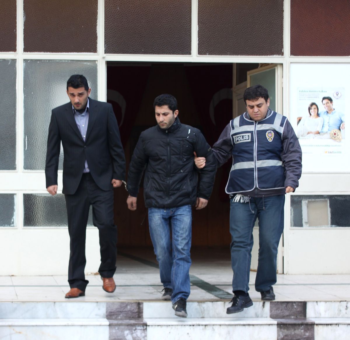 Aydın ve İzmir\'de Uyuşturucu Operasyonu