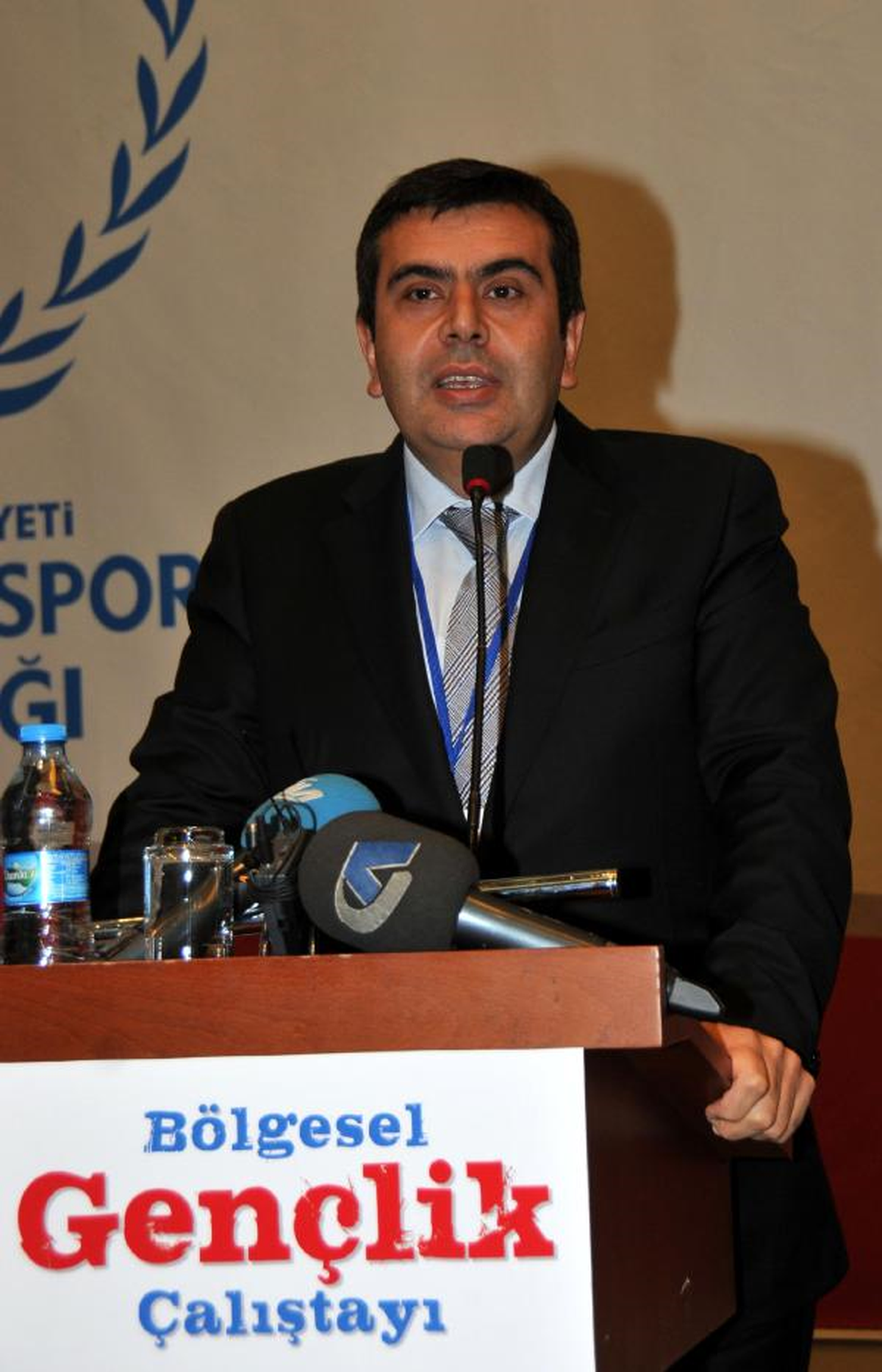"Gençler Çözümde Aktör Haline Gelecek"