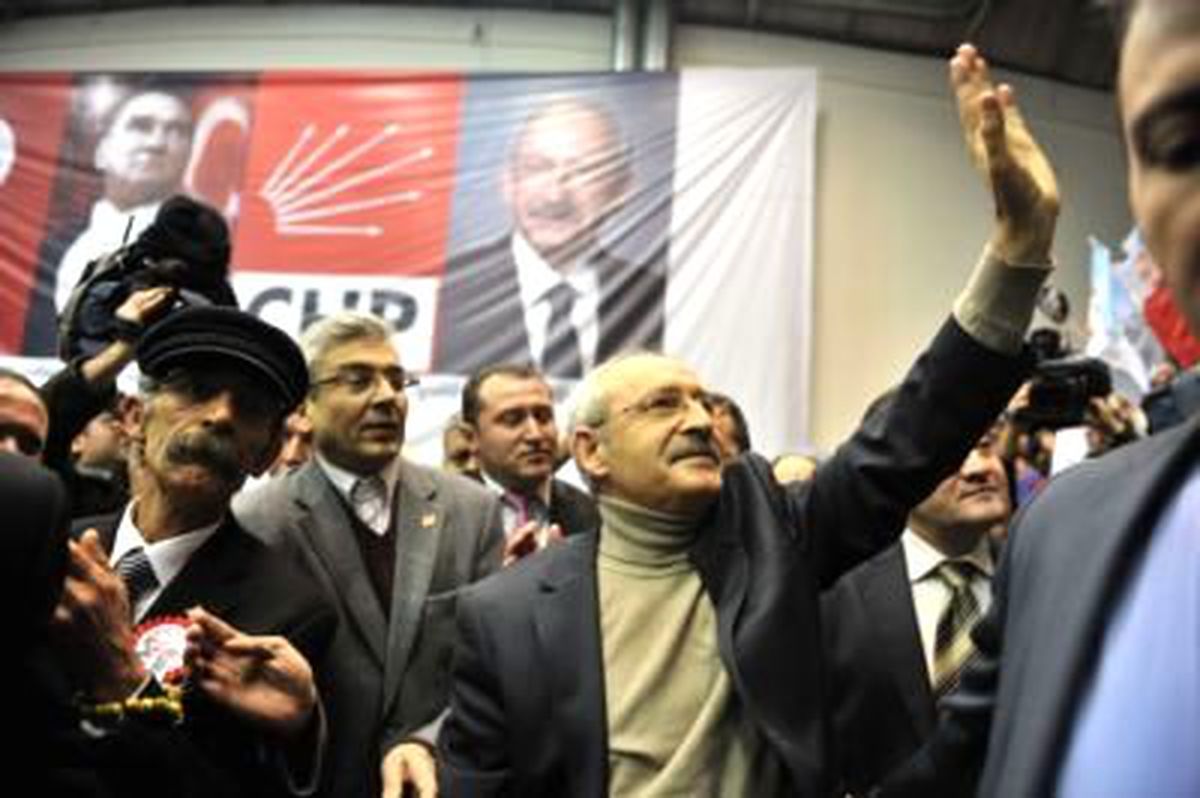 CHP\'de Olağanüstü Kurultay 26 Şubatta