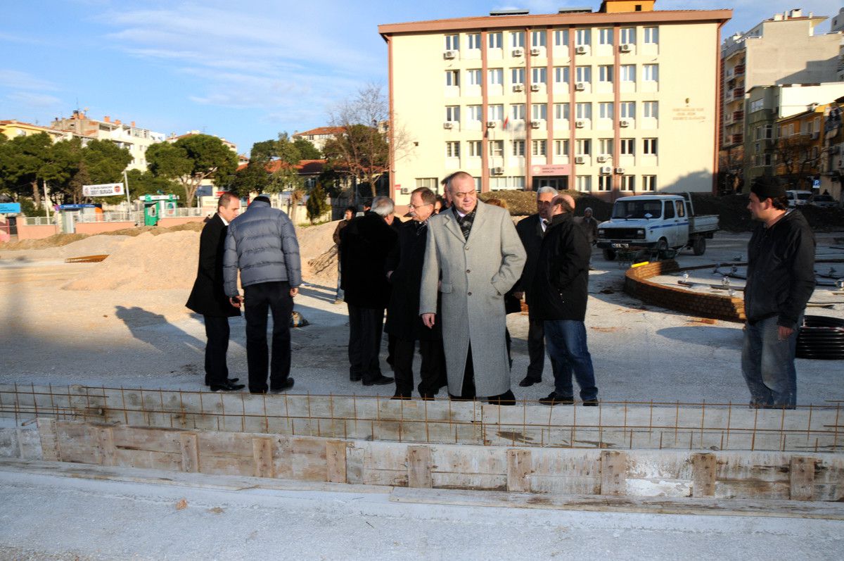 Cumhuriyet Meydanı'nda Mesir İçin Yoğun Çalışma