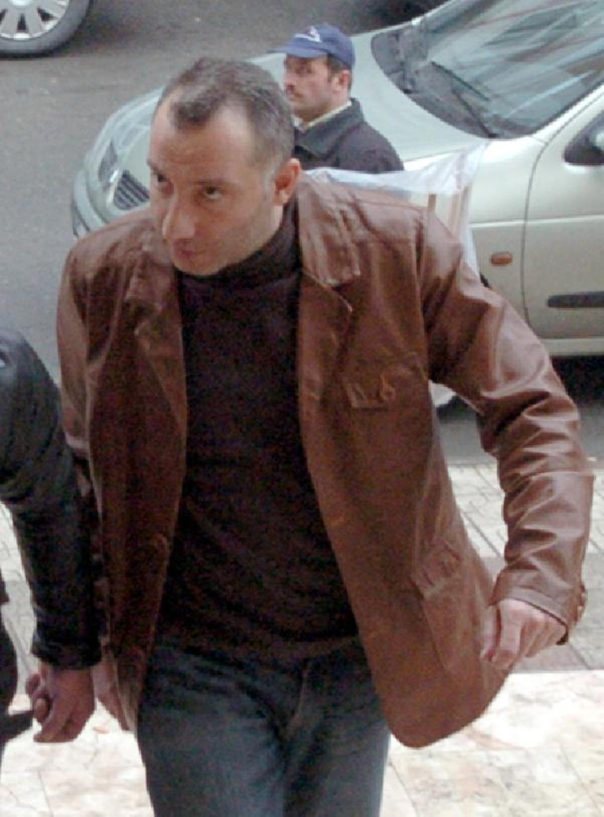 Doktora 12 Yıllık Arkadaşından Tuzak