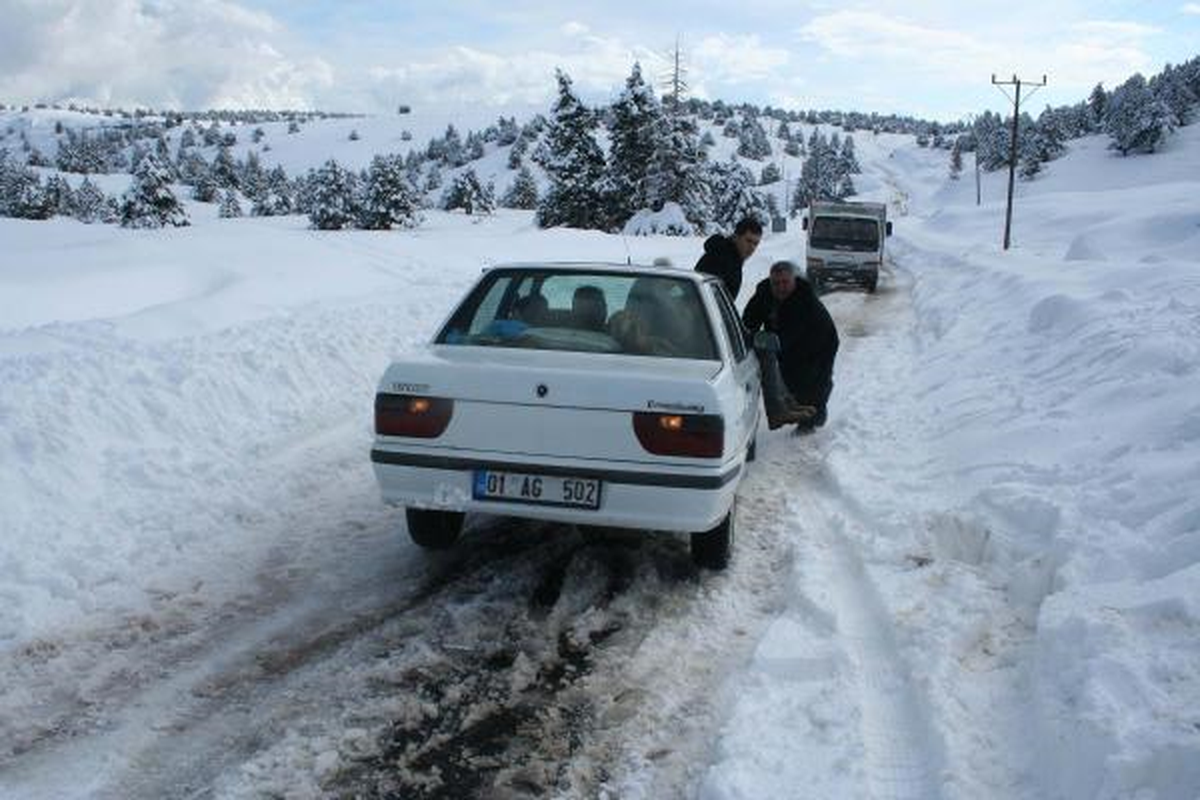 Erdemli'de Son 30 Yılın En Fazla Karı Yağdı