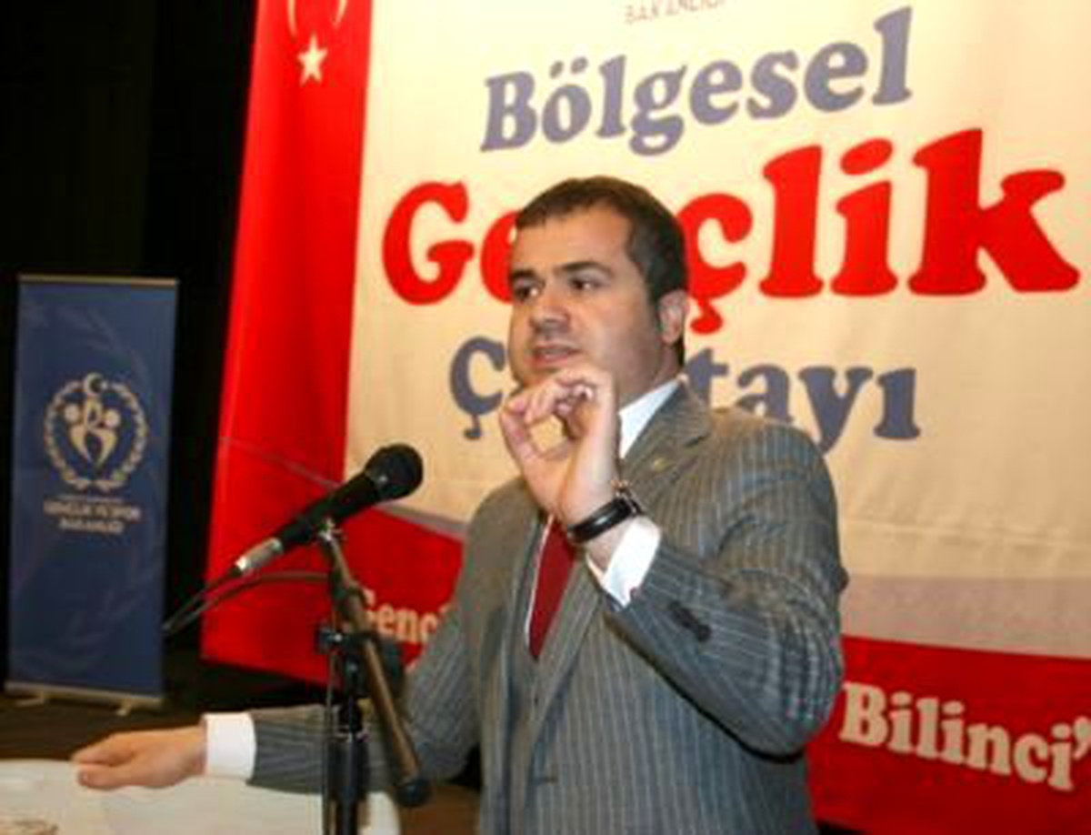 Gençlik ve Spor Bakanı Kılıç, Trabzon'da Gençlik Çalıştayı'na Katıldı