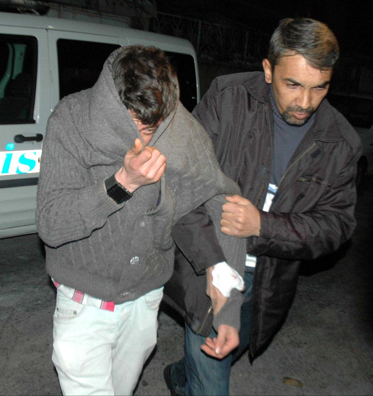 İlişkiye Girdiği Hayat Kadınının Çantasını Kardeşine Çaldırttı