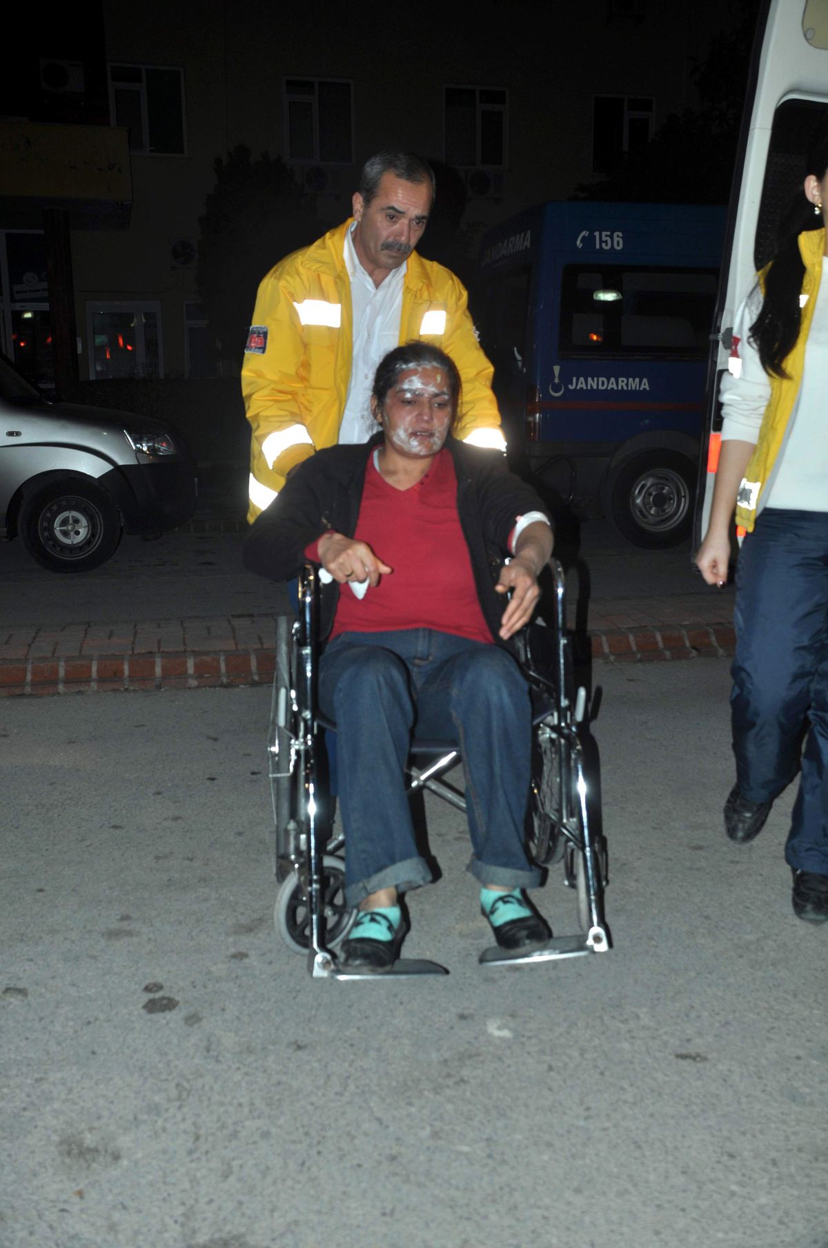 Patlayan Düdüklü Tencere Bir Kadını Yaraladı