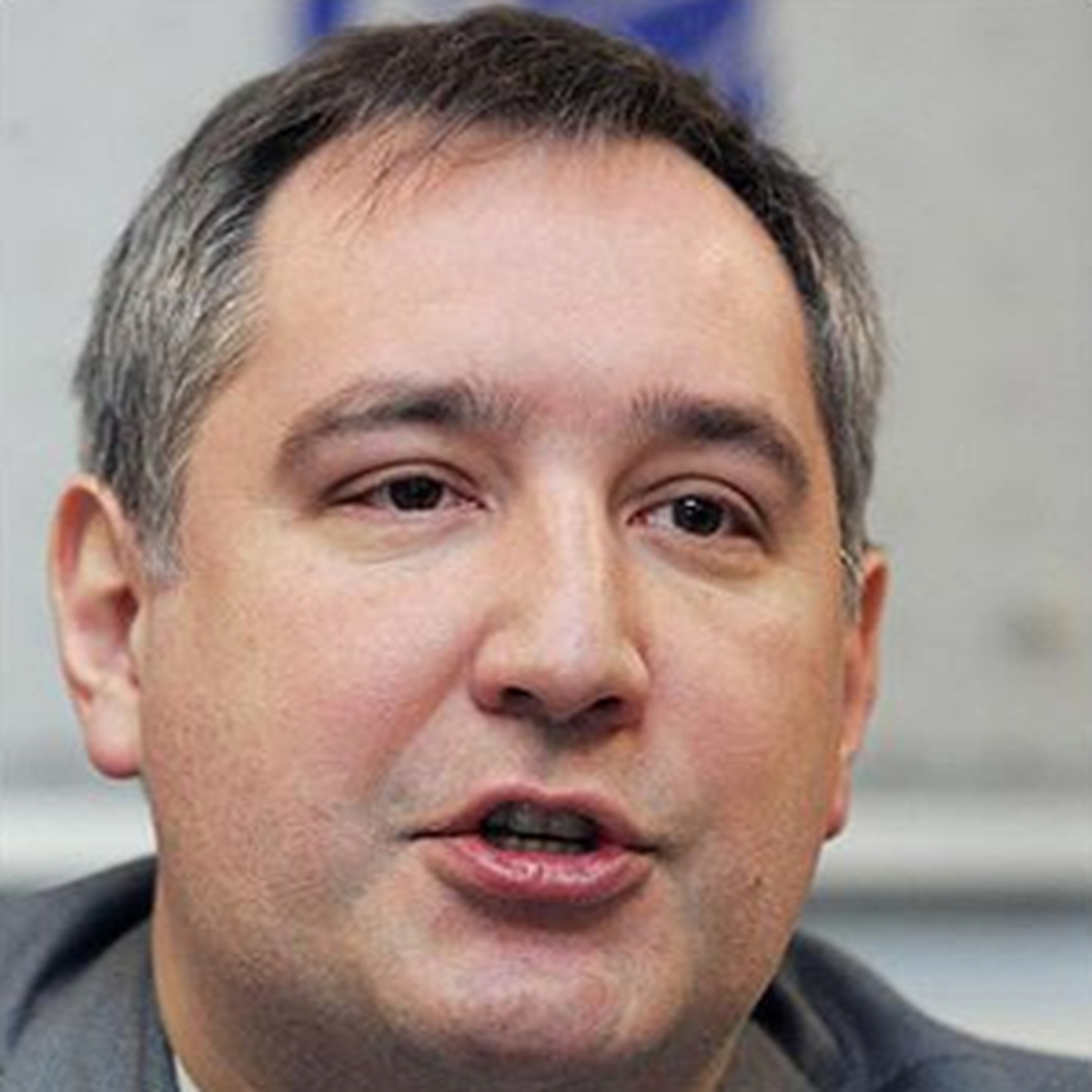Rusya Başbakan Yardımcısı Rogozin: 'Füze Kalkanı Konusunda NATO ile Diyalogun Sürmesini Umuyoruz'