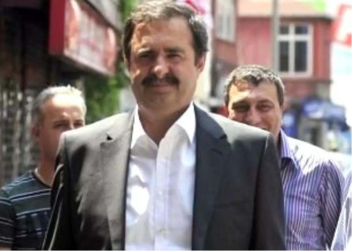 Şakar\'a Saldırı Olayında 1 Kişi Serbest Bırakıldı