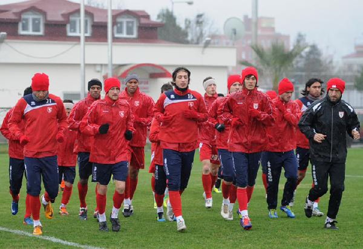 Samsunspor\'da Uğur, Fink ve Zenke Morali