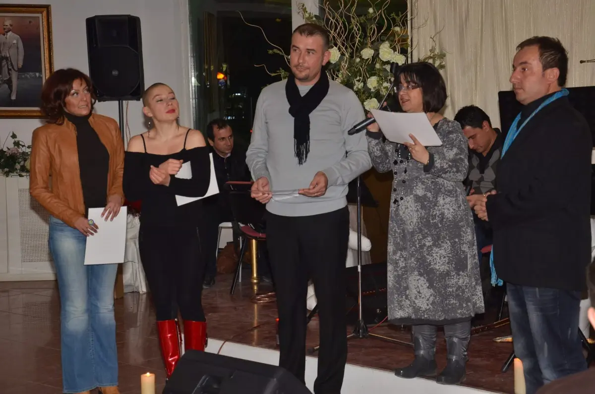 Şiirler Çocuklar İçin Okundu