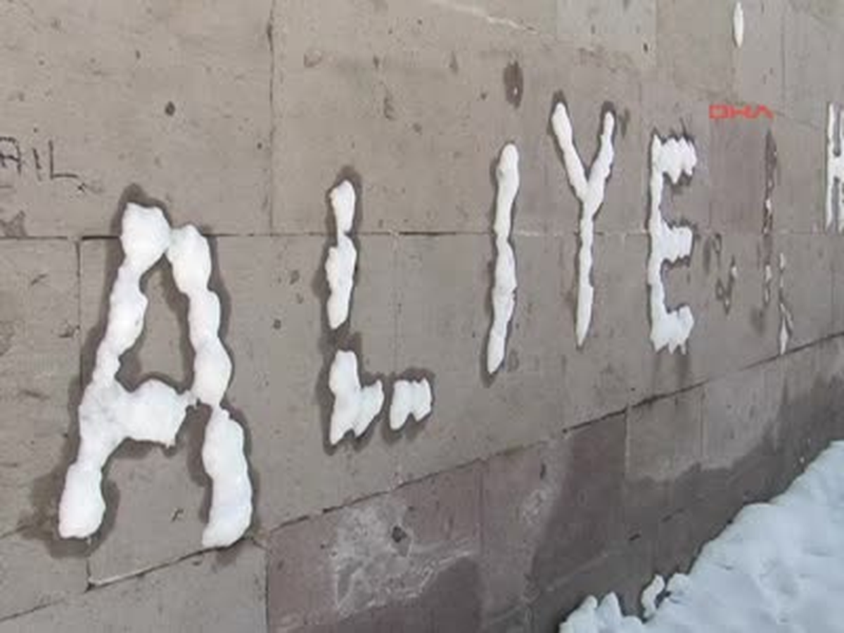 Sivas\'ta Kar Vatandaşların Eğlencesi Oldu