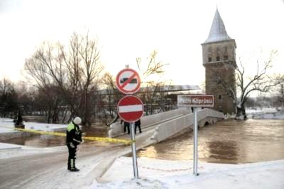 Tunca Nehri Normale Döndü