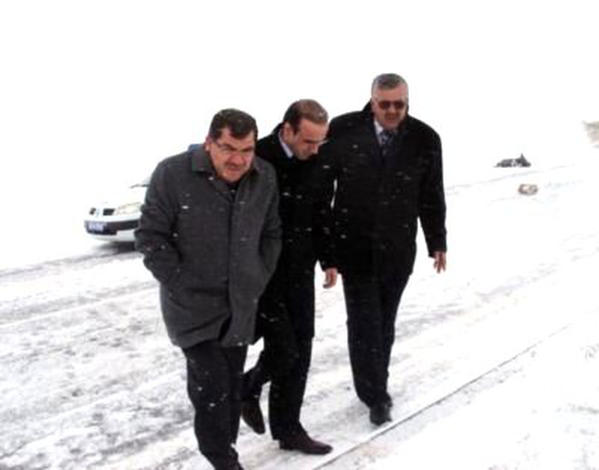 Ulaşıma Kar Engeli