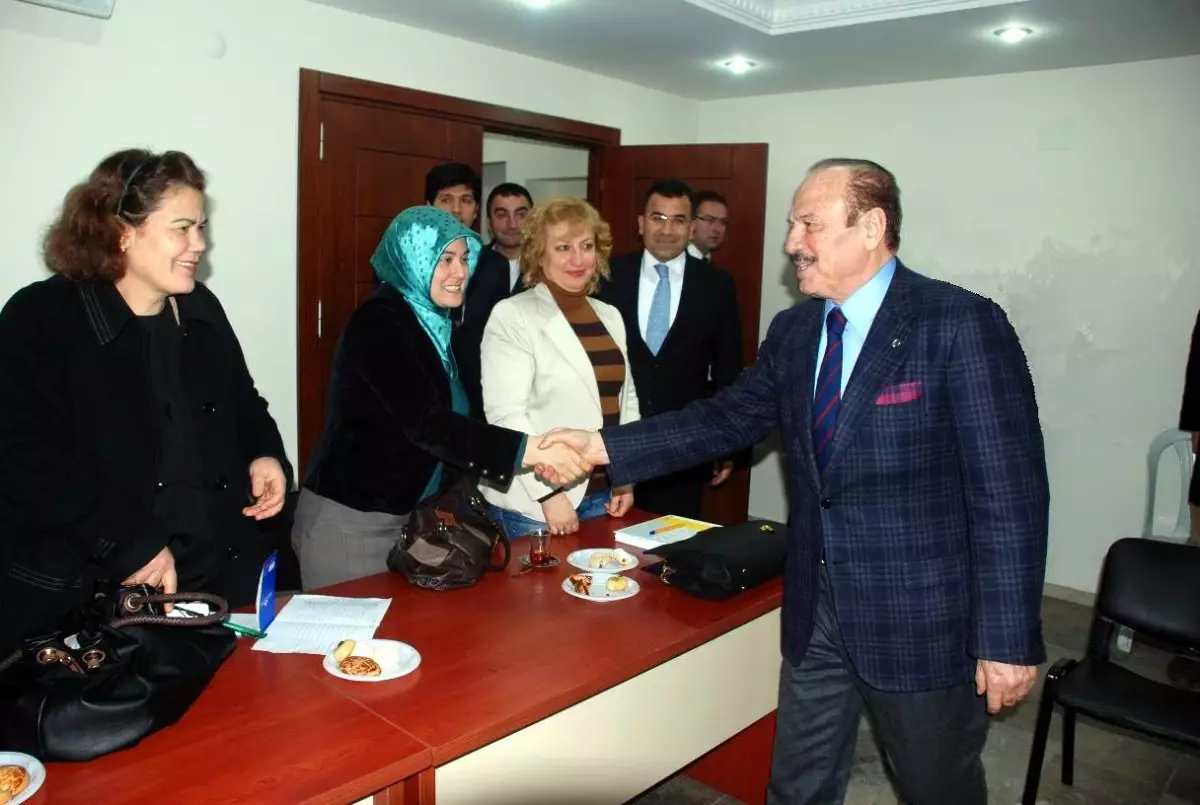 AK Parti Çukurova İlçe Yeni Yönetimi İlk Toplantısını Yaptı