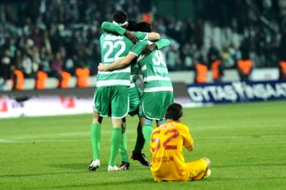 Bursaspor Galatasaray'ı 4 Sezondur Yeniyor